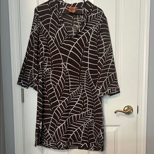 Chic Brown and White Patterned Dress